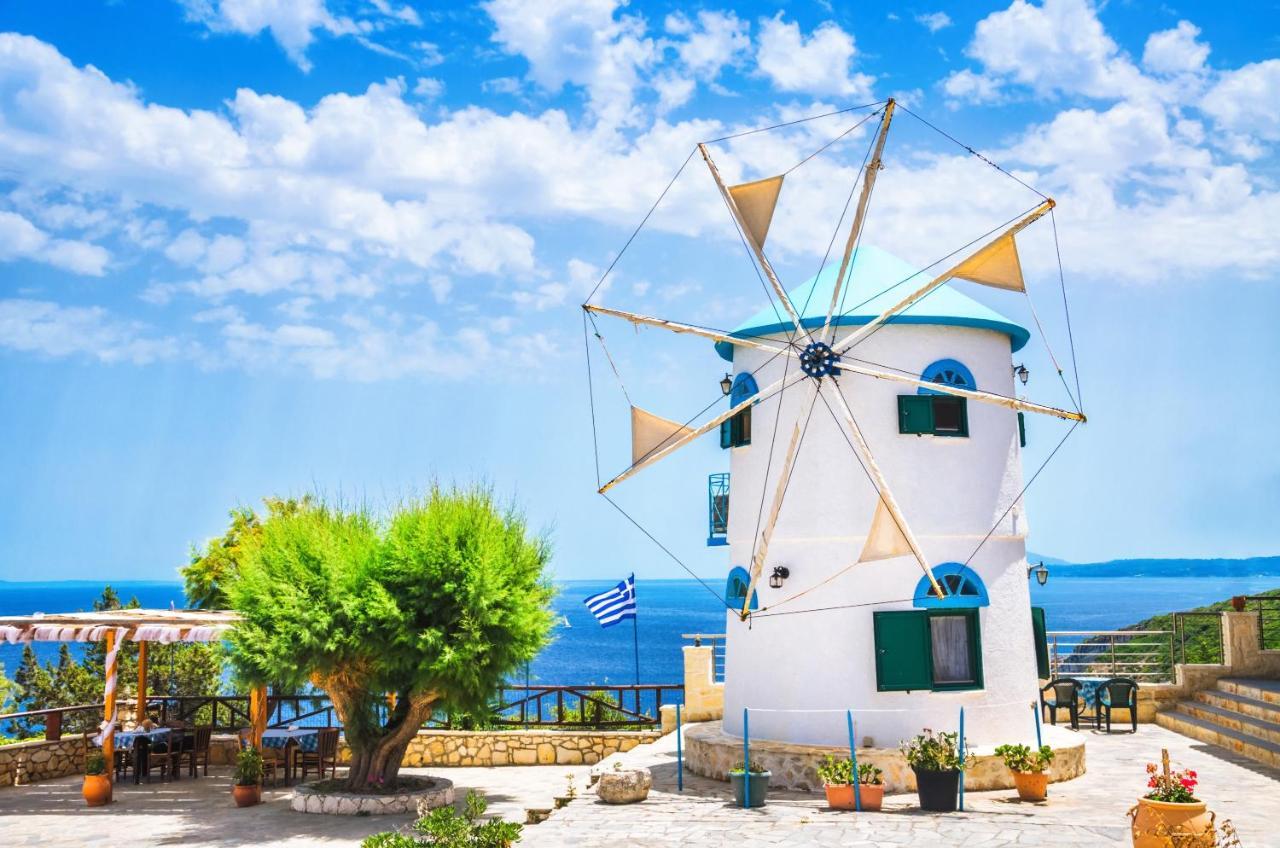 Potamitis Windmills & Apartments Korithion Bagian luar foto