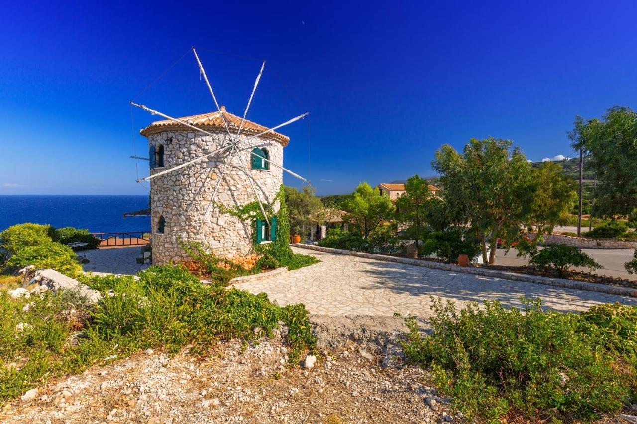 Potamitis Windmills & Apartments Korithion Bagian luar foto