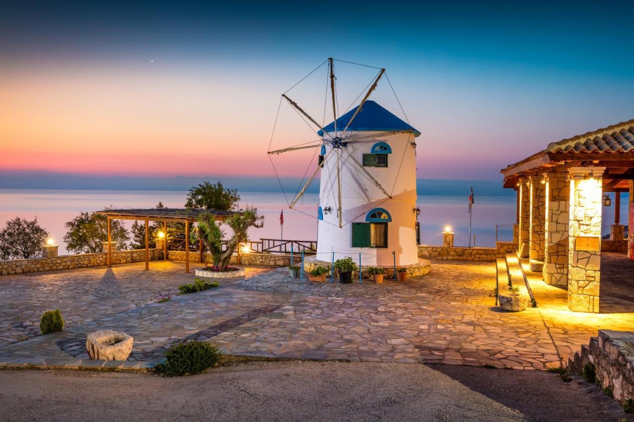 Potamitis Windmills & Apartments Korithion Bagian luar foto